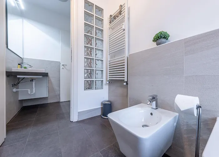 Sant' Ambrogio Flat Апартаменты