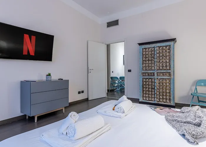 Sant' Ambrogio Flat Апартаменты Милан