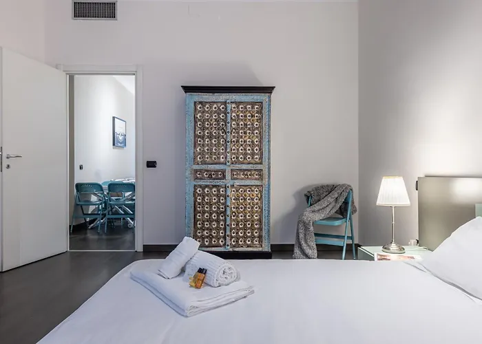 Sant' Ambrogio Flat Апартаменты