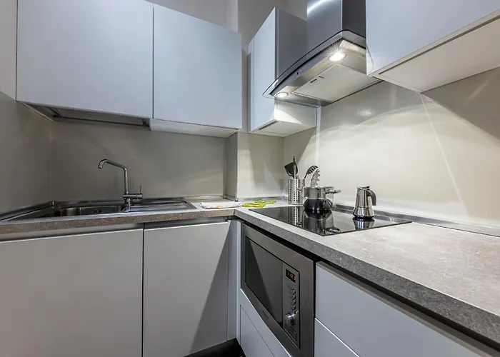 Sant' Ambrogio Flat Апартаменты *