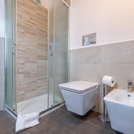 Sant' Ambrogio Flat Milão